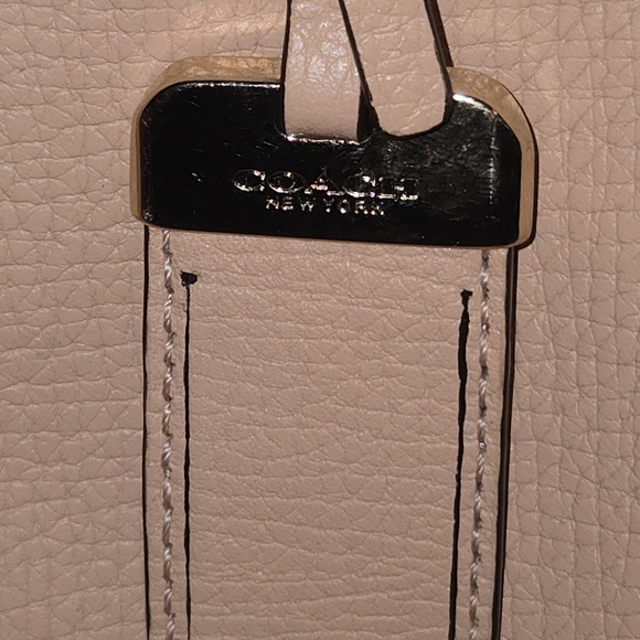 COACH Madison Caroline Peach/Nude Satchel Textured Leather Handbag Rare Retired - Picture 3 of 14